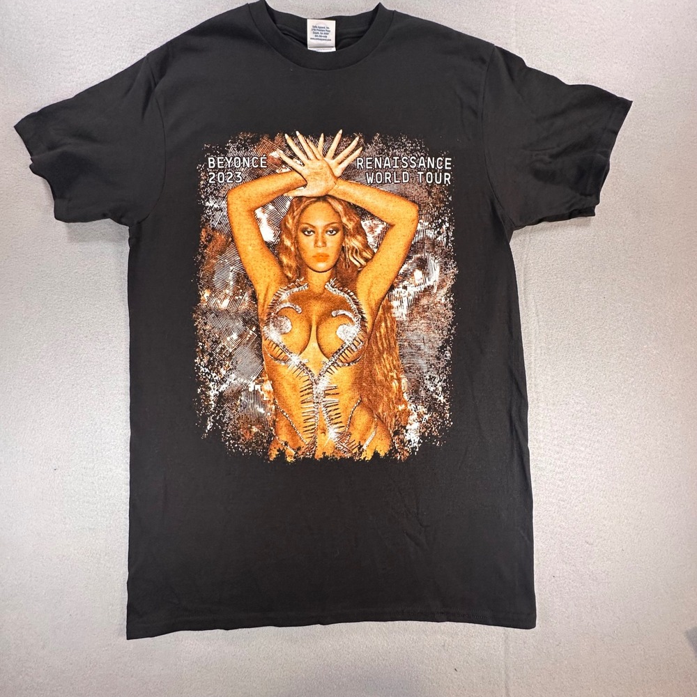 Beyonce 2023 Renaissance World Tour T-Shirt Mens Small Black Concert Graphic Tee